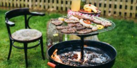 Jak vyrobit gril vlastníma rukama z kovu v zemi